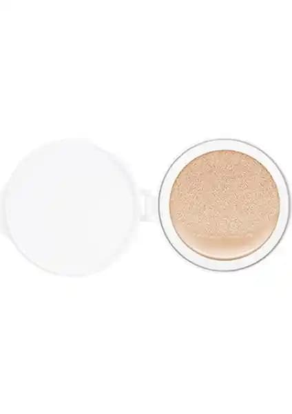 MISSHA Magic Cushion Moist Up SPF50+/PA+++ No21 ile Doğal ve Parlak Cilt Görünümü Sağlayın