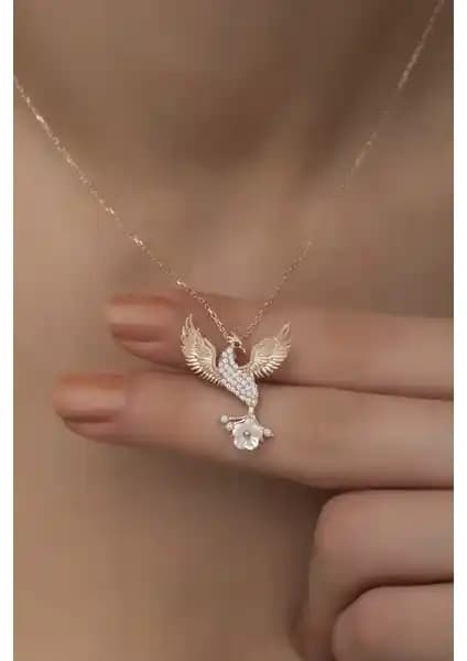 Nereze 925 Ayar Gümüş Manolya Çiçeği ve Zümrüdü Anka Motifli Kadın Kolyesi