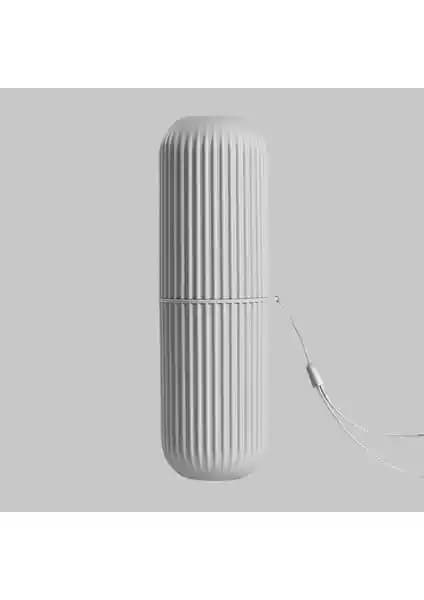 Seyahatlerde Kullanılan Diş Fırçası Kabı ve Kiti Karşılaştırması