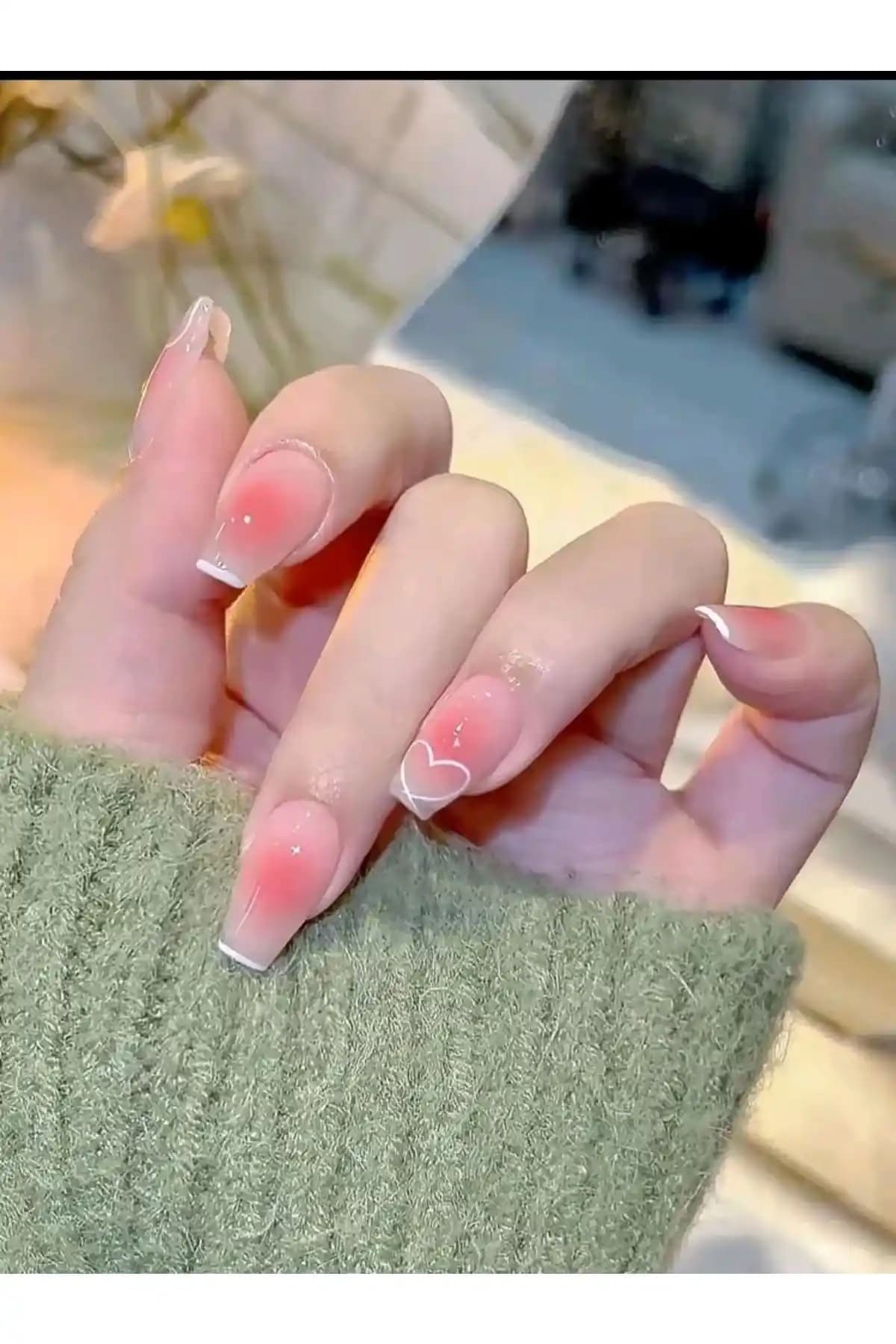 Sheinside 24 Lü Takma Tırnak Setleri: Estetik ve Kullanışlı Pratik Güzellik Çözümü