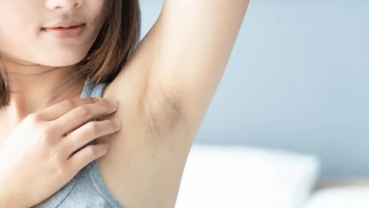 Koltuk Altı Karanlıklarının Nedenleri ve Asya Güzellik Ürünleriyle Etkili Bakım Yöntemleri