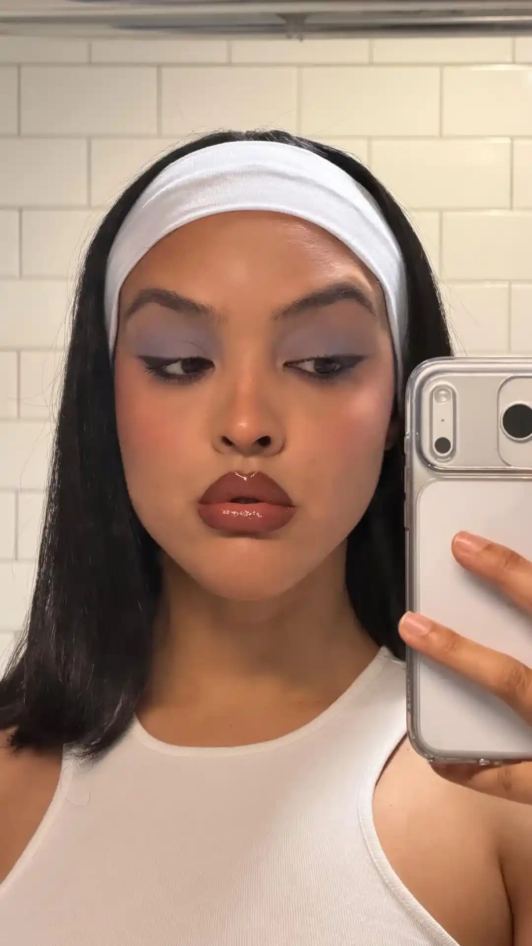 Pastel Göz Farı ve Makyaj Trendleri: Ürün Seçimi ve Renk Uyumu Rehberi