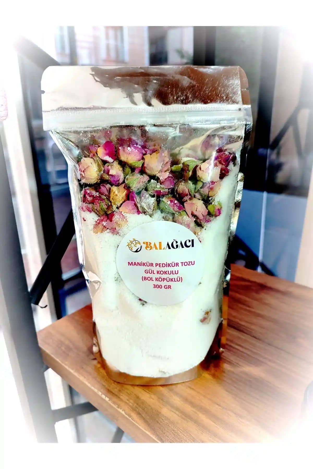 Bal Ağacı Gül Kokulu Doğal Banyo Tozu 300g – Spa ve Ev Kullanımı İçin Güvenilir Ürün