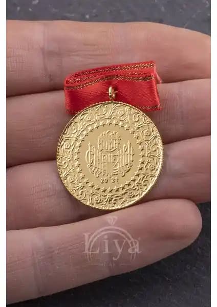 Liya Takı 2024 Koleksiyonu: Zarif ve Dayanıklı Altın Kaplama Kadın Takıları