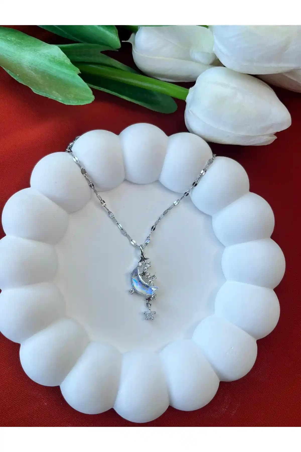 Sepetten Eve 316L Çelik Kadın Kolye Gümüş Kaplama Zarif ve Dayanıklı Tasarım