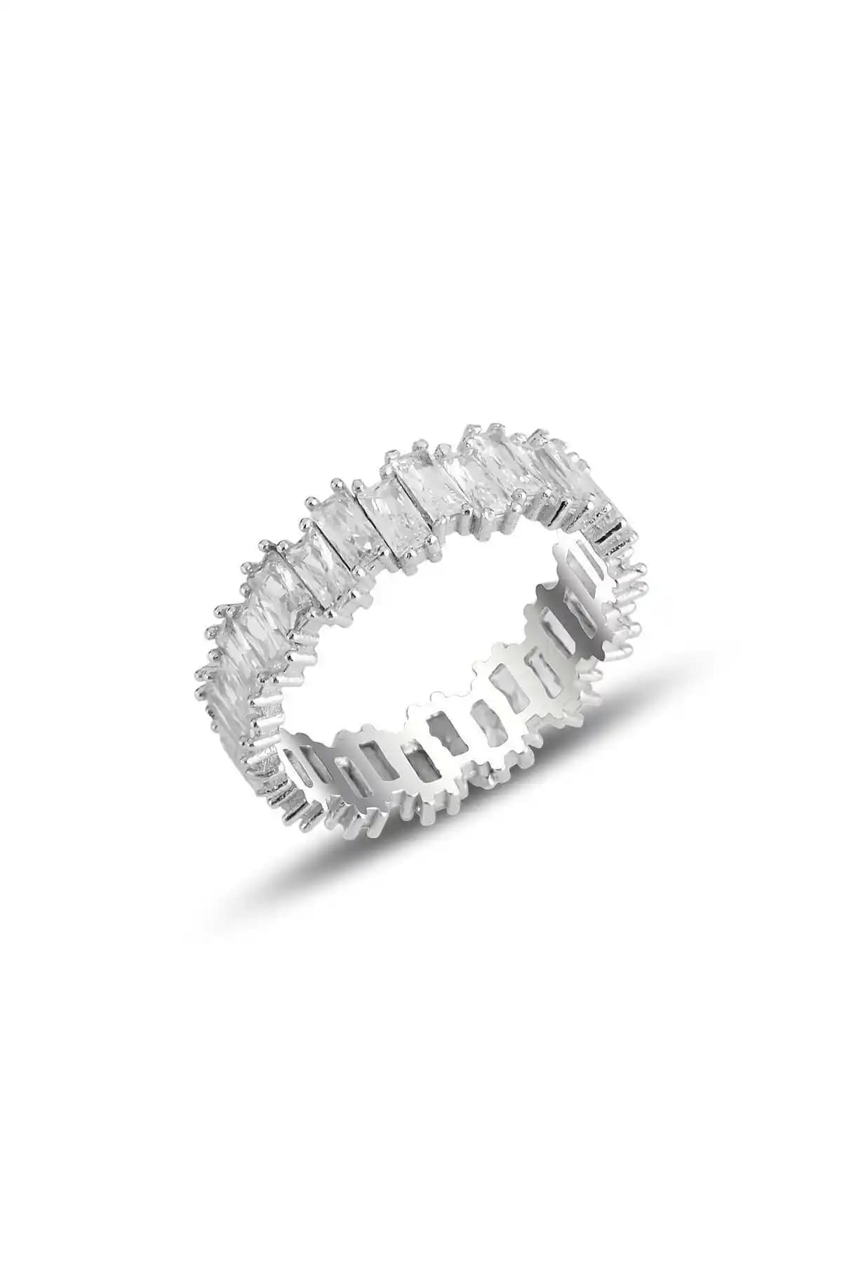 Söğütlü Silver Kadın Baget Taşlı Tamtur Yüzük SGTL2792 Şıklık ve Dayanıklılık Sunar