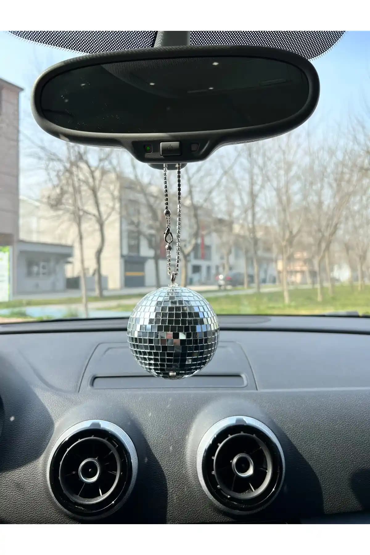 DEKOELF Dikiz Aynası Süsü Disko Topu 8 Cm Modern ve Şık Dekorasyon Unsuru