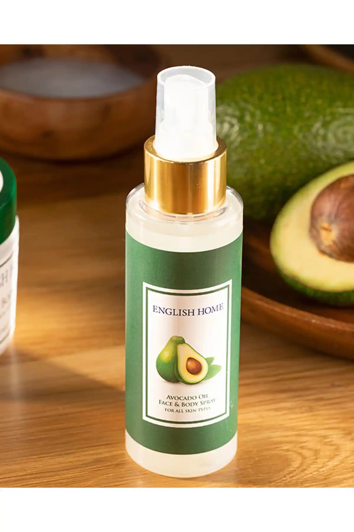 English Home Avokado Yağı Yüz ve Vücut Spreyi: Doğal ve Hafif Nemlendirme İçin Günlük Bakım Ürünü