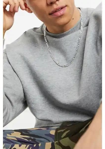 Erkekler İçin Kalın Zincir Kolye: Modern ve Dayanıklı Aksesuar Seçenekleri