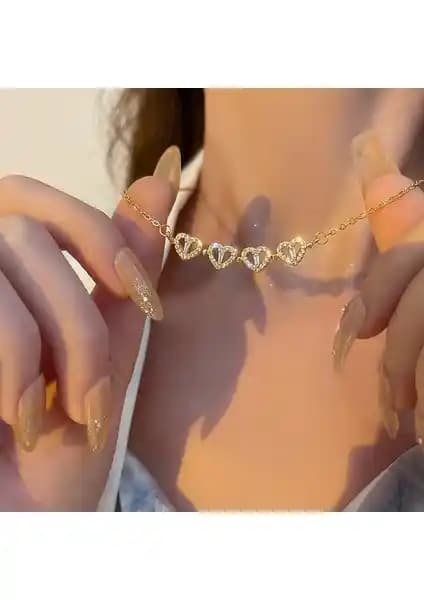 Paslanmaz Çelik Kolye Karşılaştırması: Tasarım, Malzeme ve Kullanıcı Yorumları