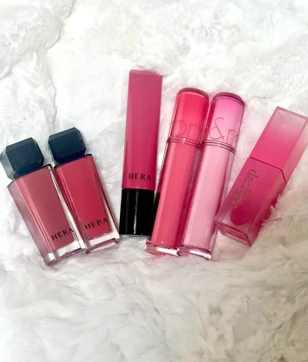 K-Beauty Dudak Ürünleri: HERA, rom&nd ve dasique'nin Parlaklık ve Renk İncelemesi
