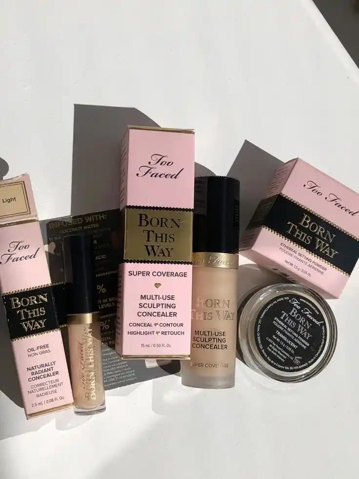 Annenizin Too Faced Makyaj Koleksiyonunda Onu Bulmak: Anılar ve Yas Süreci Üzerine Derinlemesine İnceleme