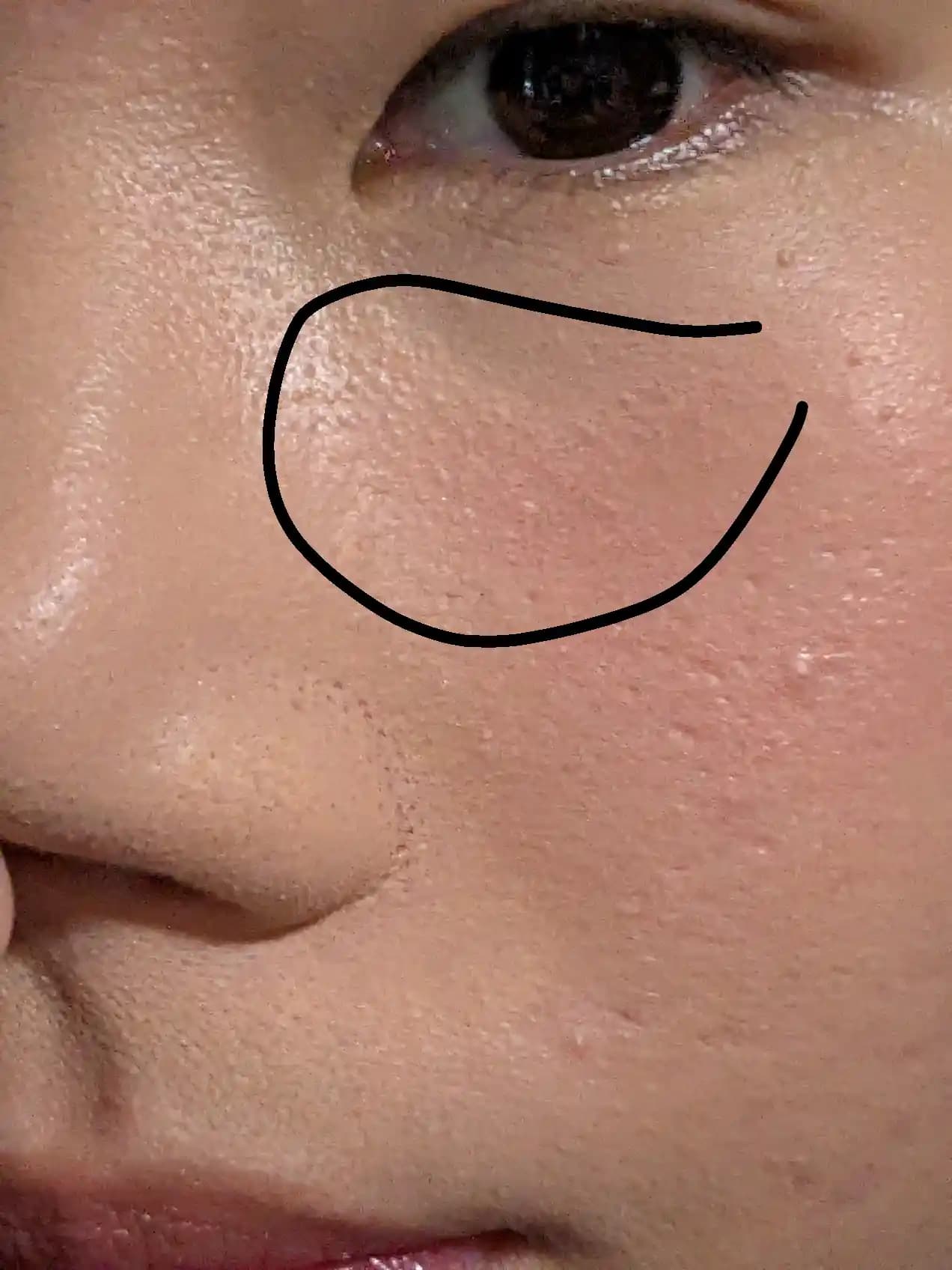 Skintific Makyaj Ürünleri: Kullanıcı Deneyimleri, Teknik Sorunlar ve Pazarlama Analizi