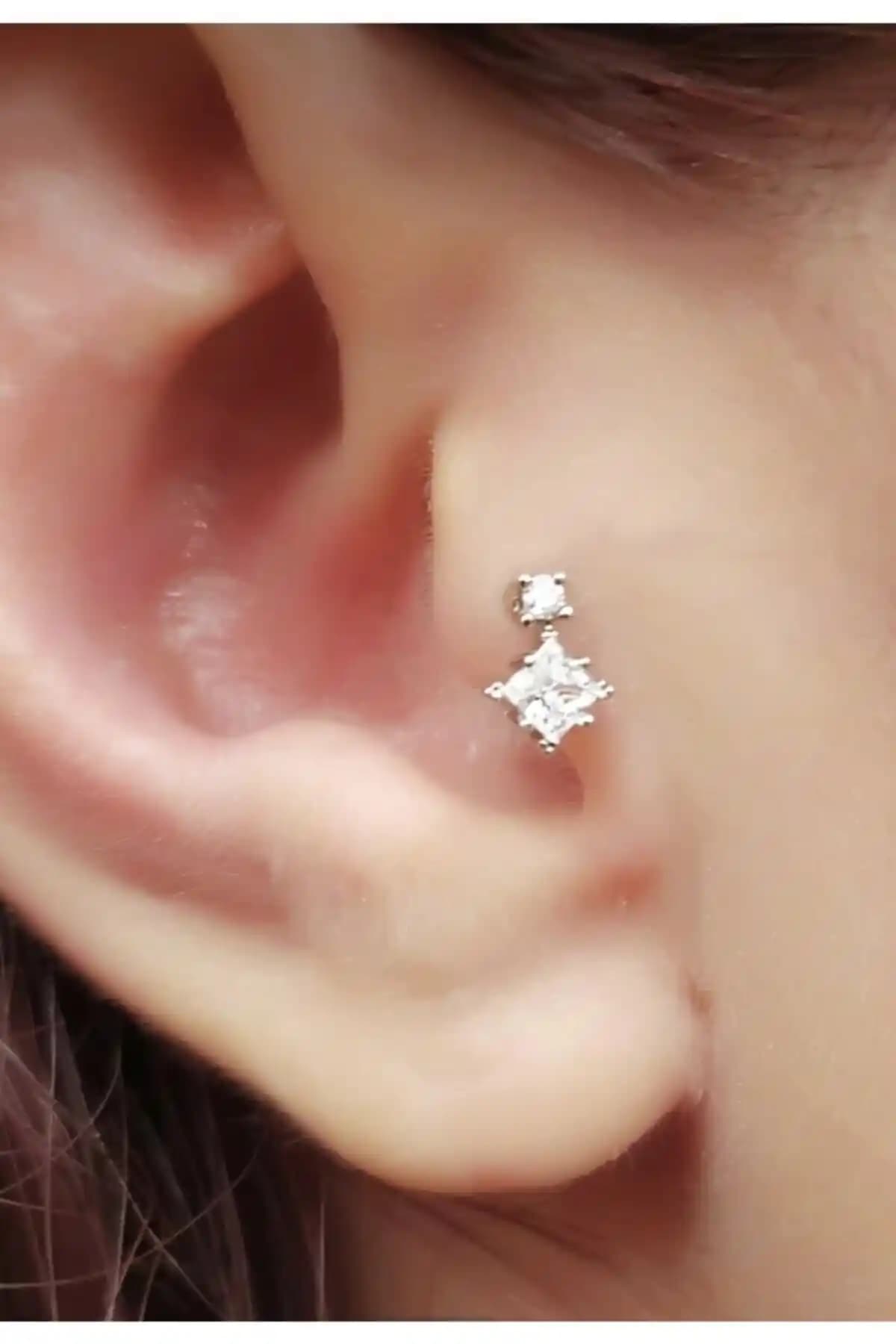 BY DİLEK ÇETİN ACCESSORY Çelik Kıkırdak Helix Tragus Piercing İnce Tasarım ve Uzun Ömürlü Kullanım İçin
