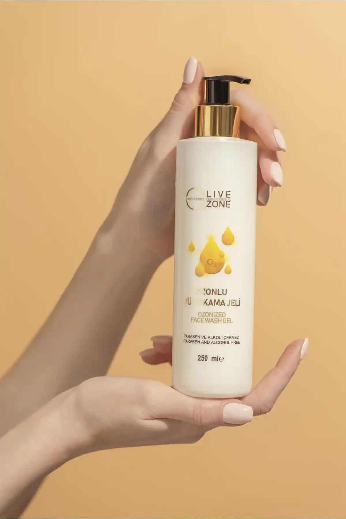 Genel Markalar Ozonlu Yüz Yıkama Jeli: Hassas ve Akne Eğilimli Ciltler İçin Etkili Temizlik Çözümü