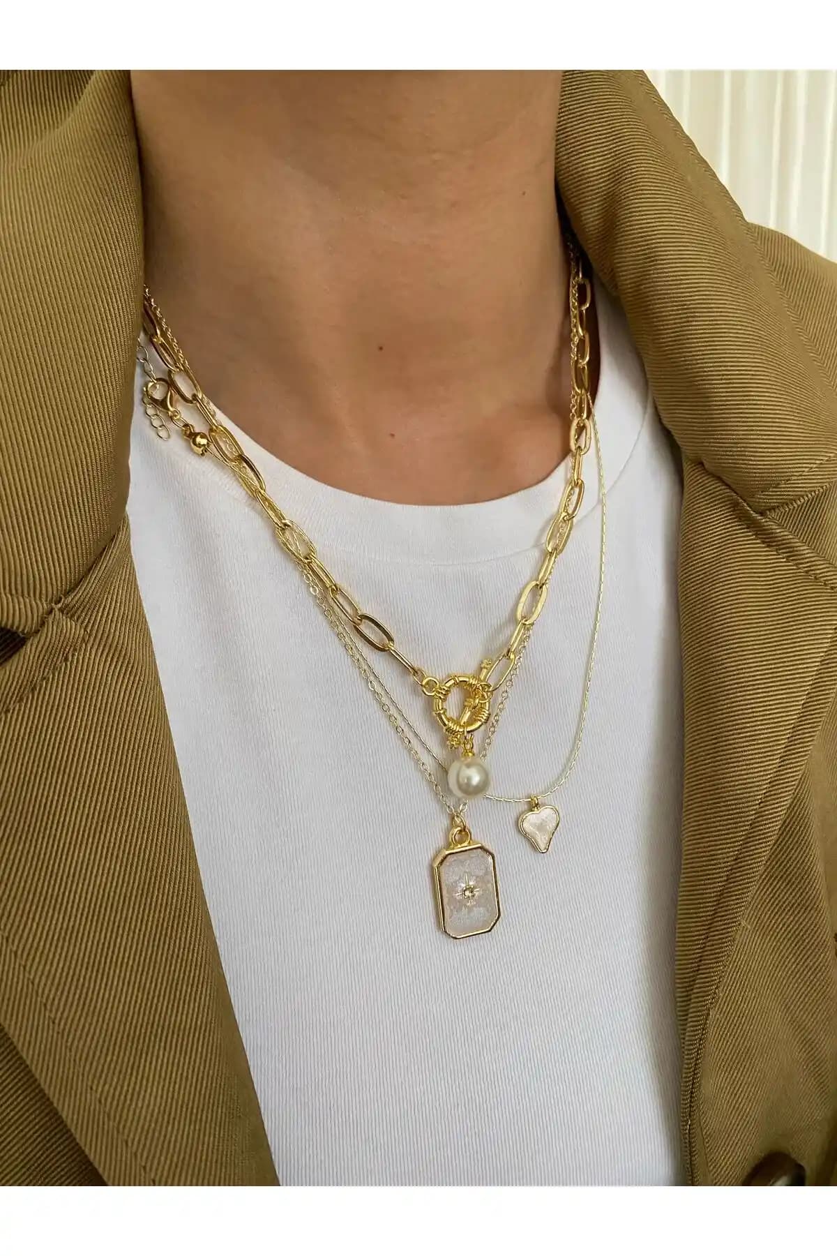 MagicStone Pole Star Top İnci Mine Kolye: Şık ve Dayanıklı Modern Takı Tasarımı