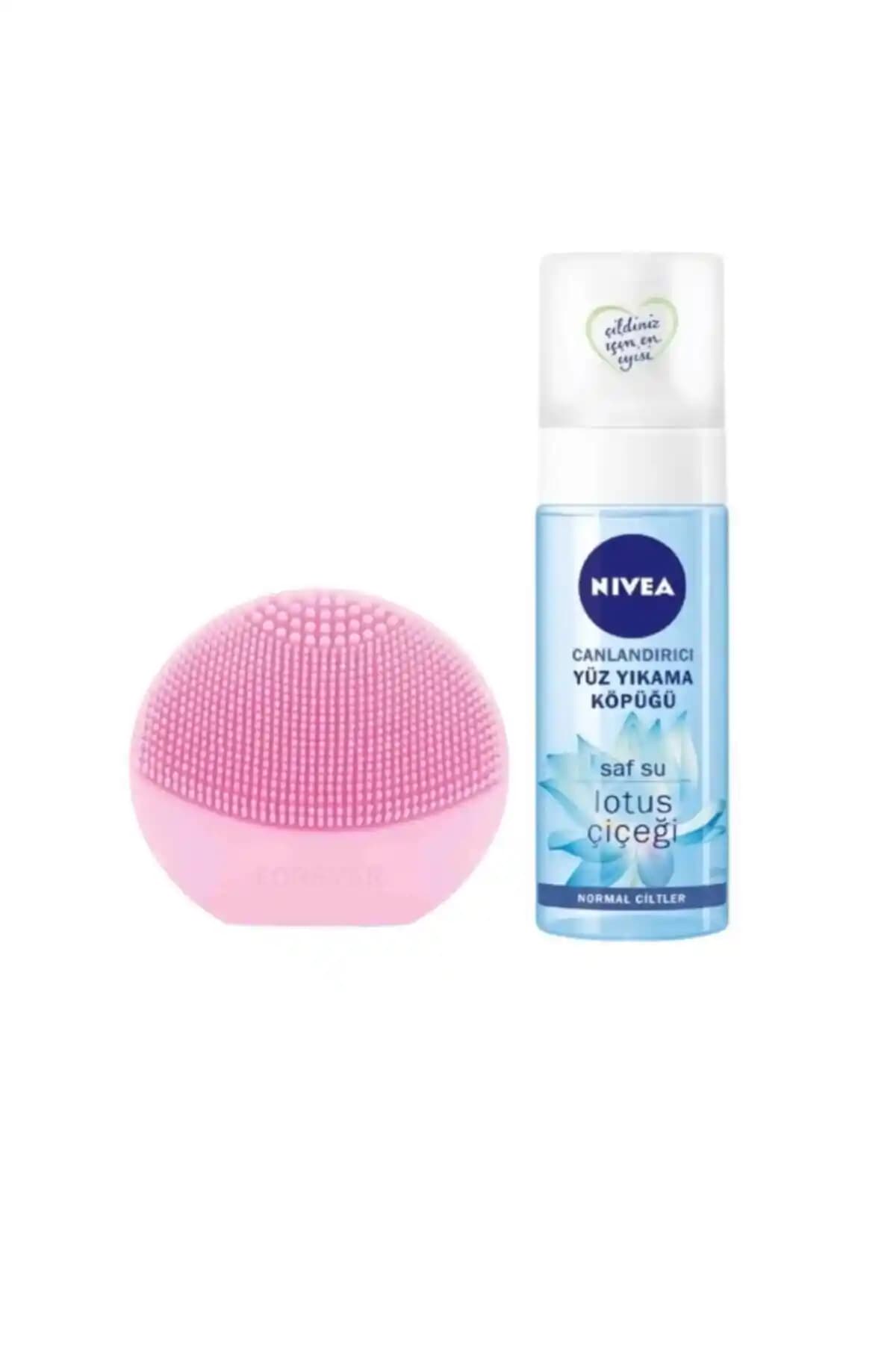 NIVEA Canlandırıcı Yüz Yıkama Köpüğü ve Temizlik Aleti Seti İncelemesi