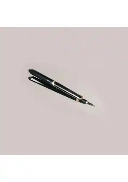 Raks Lina Saç Düzleştirici 240 W: Hızlı Isınma ve Şık Tasarım ile Etkili Saç Şekillendirme