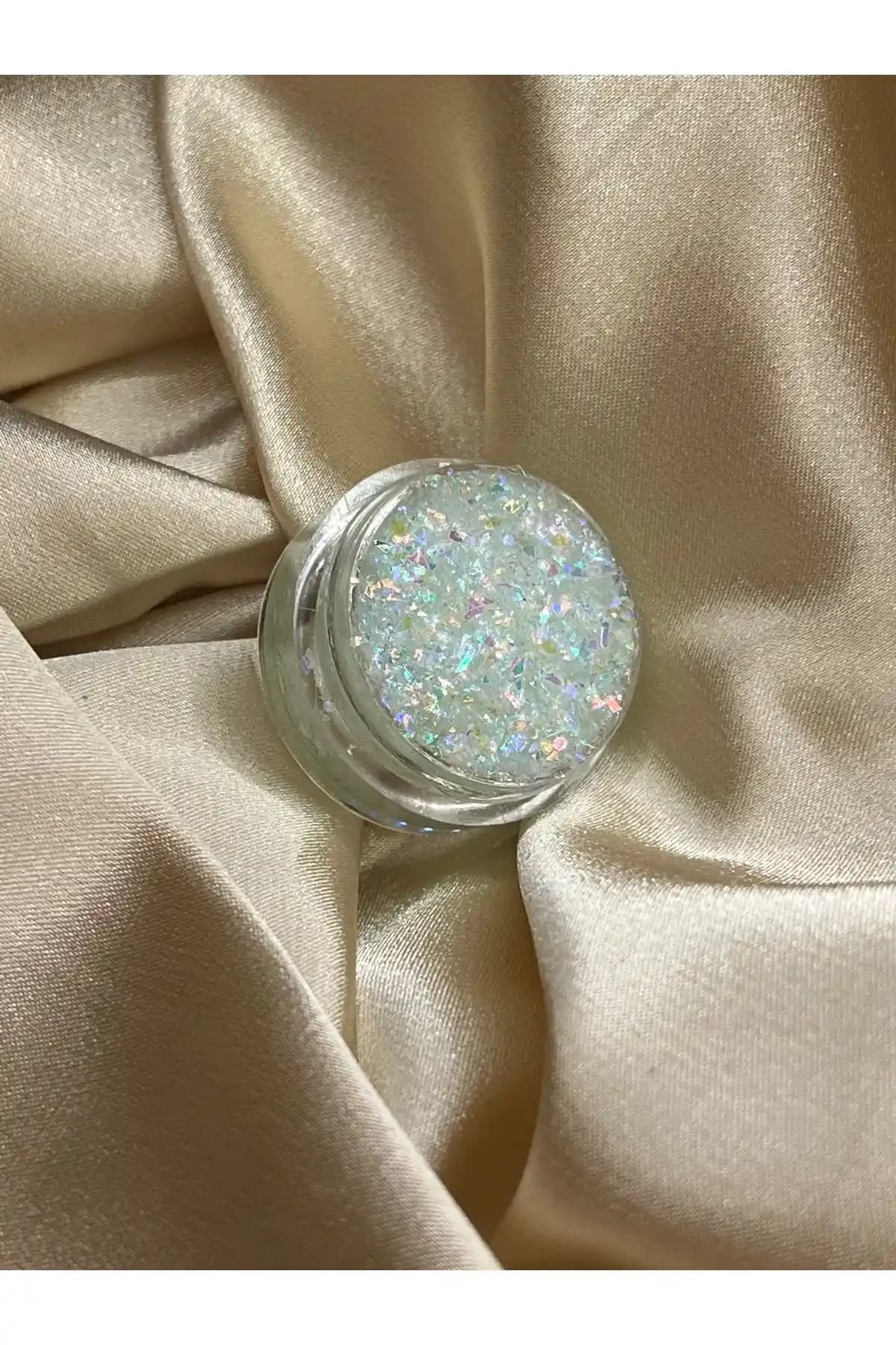 Tolstoy White Angel Simli Glitter: Yüksek Parlaklık ve Işıltı Sağlayan Makyaj Ürünü