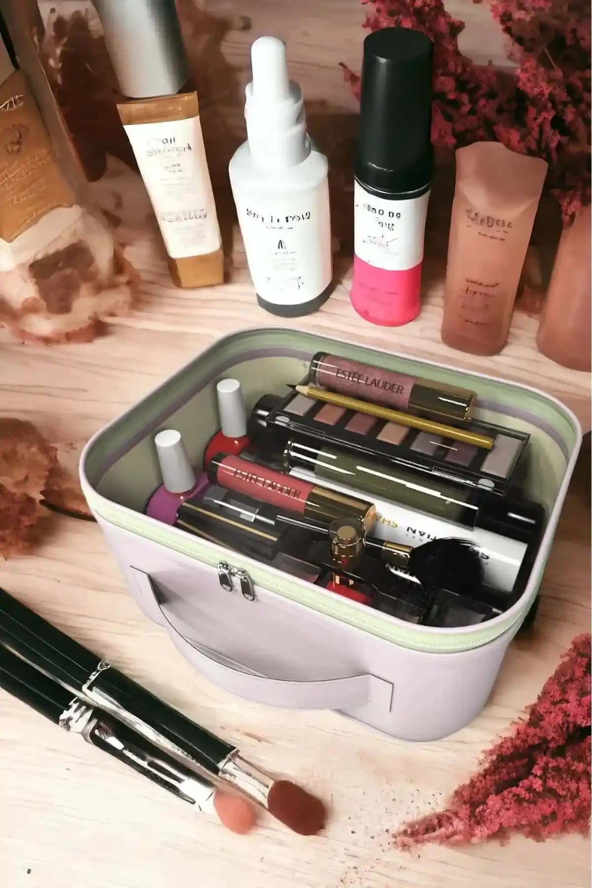 Akselife Kozmetik Çantası: Şeffaf ve Dayanıklı Tasarımıyla Kullanım Kolaylığı