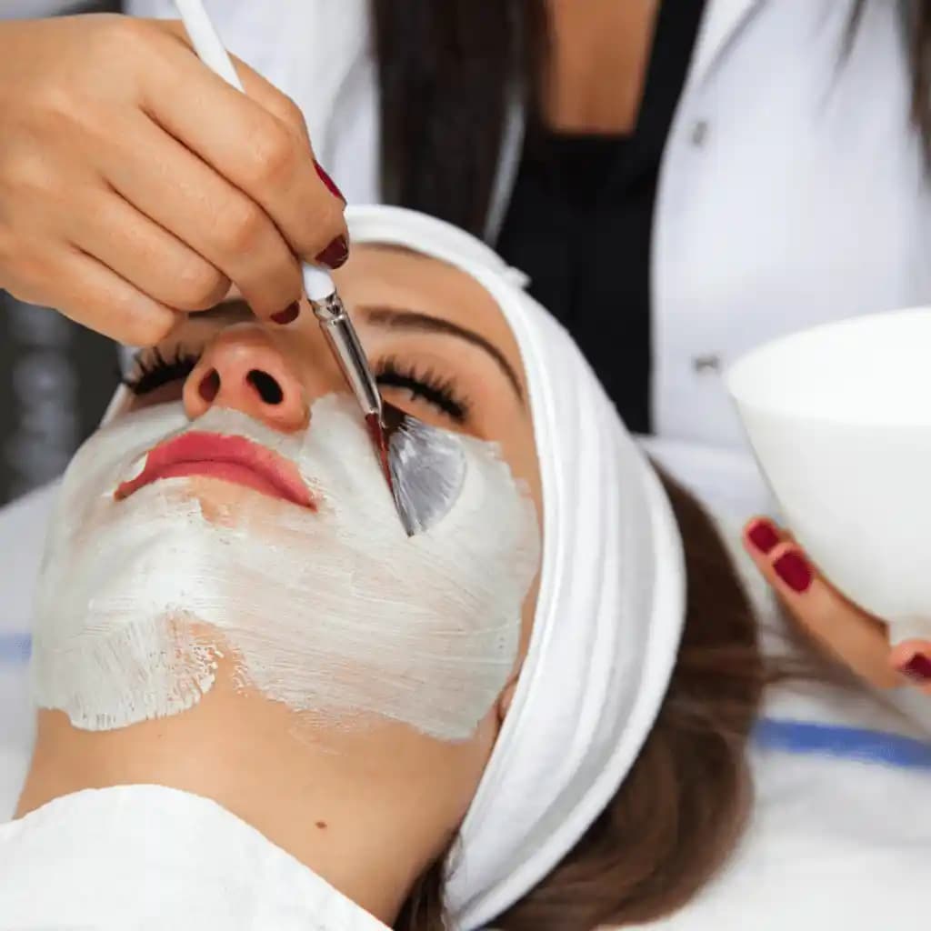 Doğal ve Etkili Güzellik Bakım Ürünleri ve Yöntemleri Hakkında Bilgiler