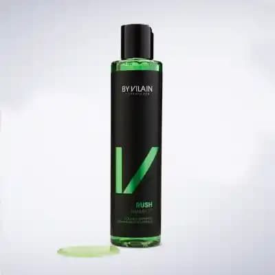 Erkekler İçin Ferahlatıcı Saç Bakım Şampuanları: Doğru Seçim ve Kullanım İpuçları