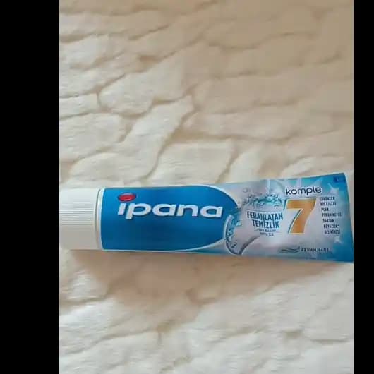 Ferah Ağız Temizliği İçin Doğru Diş Macunu Seçimi ve Özellikleri