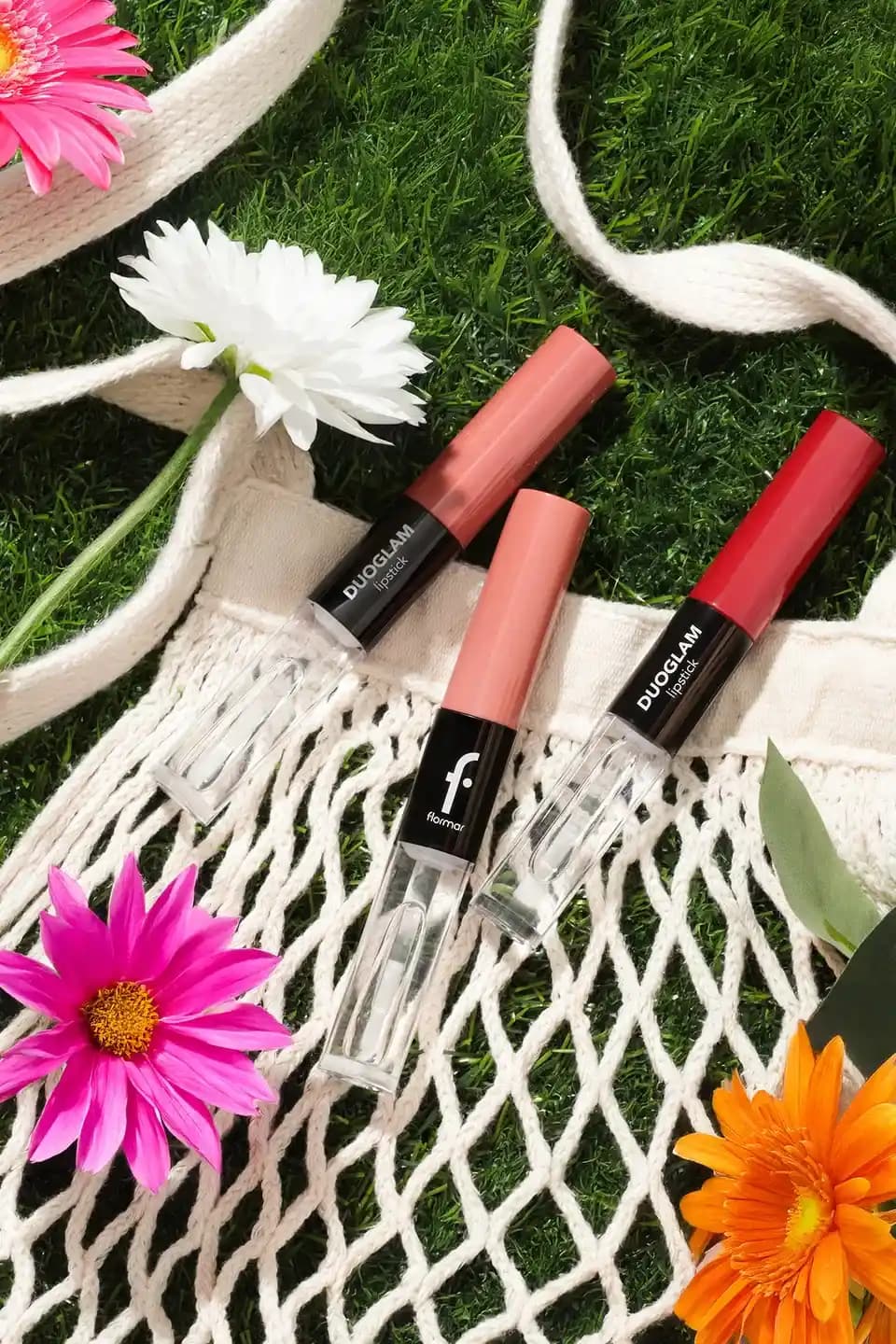Flormar Ruj Kalıcılığı ve Dudaklarda Uzun Süreli Renk Sağlayan Ürünler