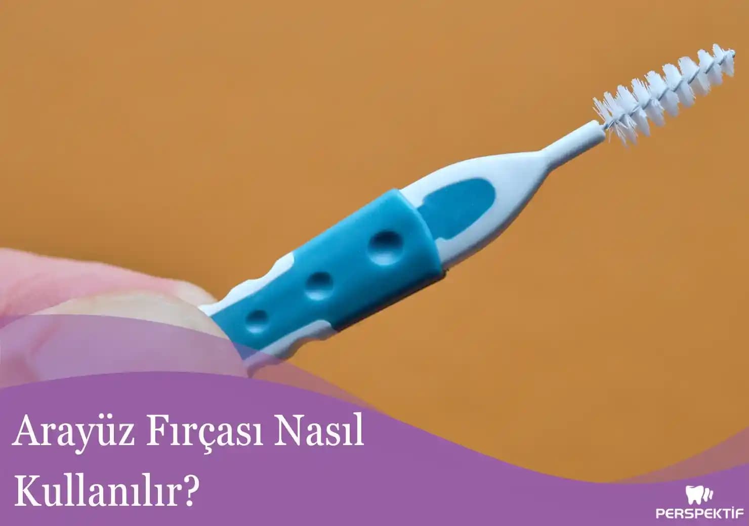 Güzellikte Arayüz Fırçası Kullanımı ve Temizleme İpuçlarıyla Sağlıklı Cilt