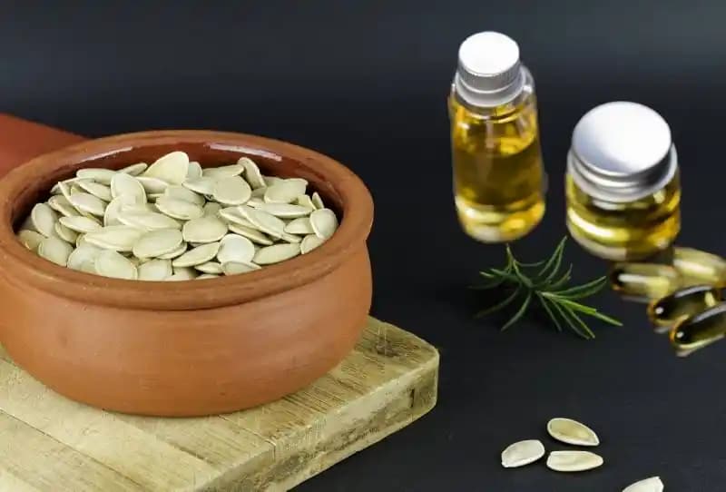 Kabak Çekirdeği Yağının Güzellik ve Saç Bakımındaki Faydaları