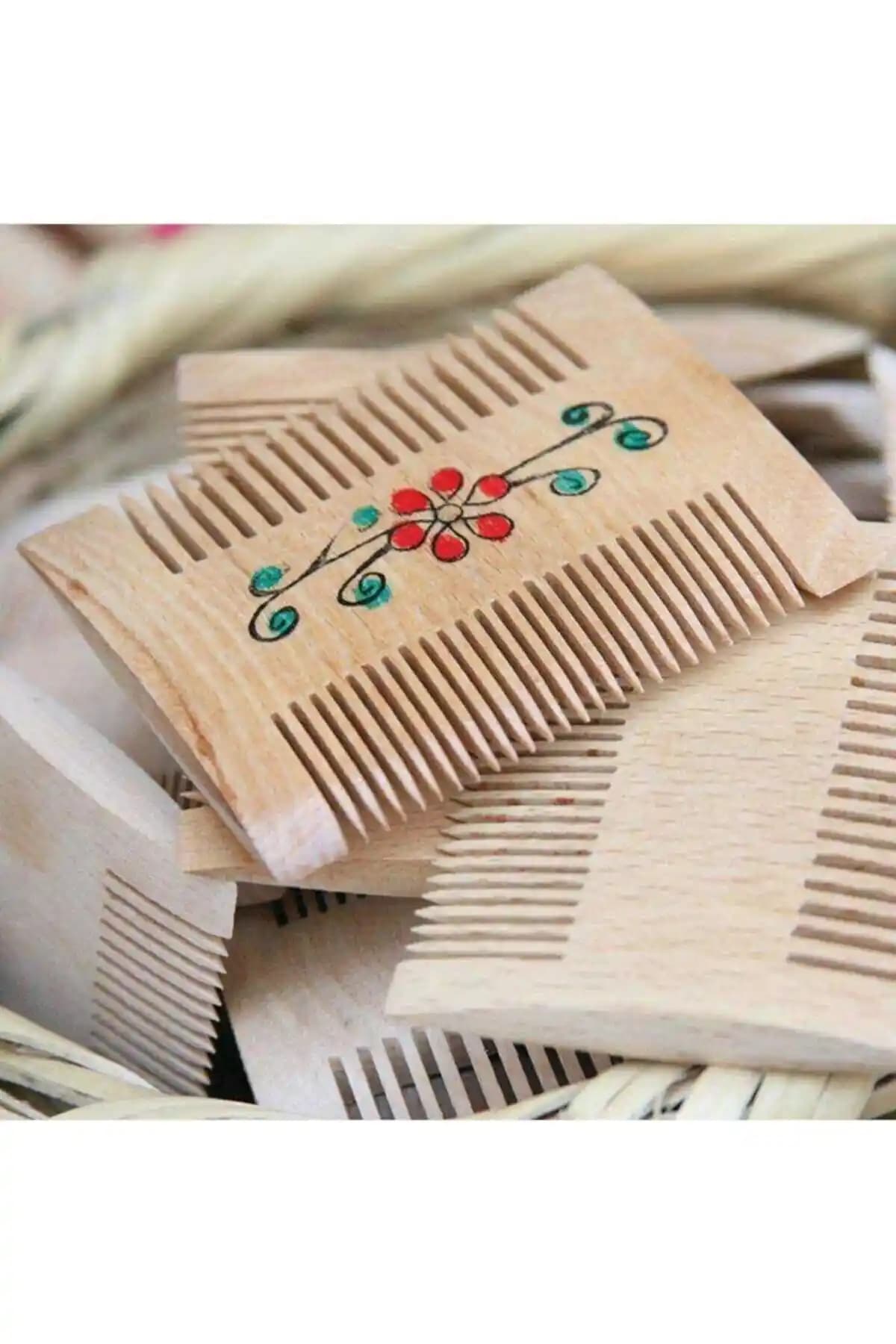 Doğal Ahşap Tarakların Saç Bakımında Kullanımı ve Sağlık Faydaları