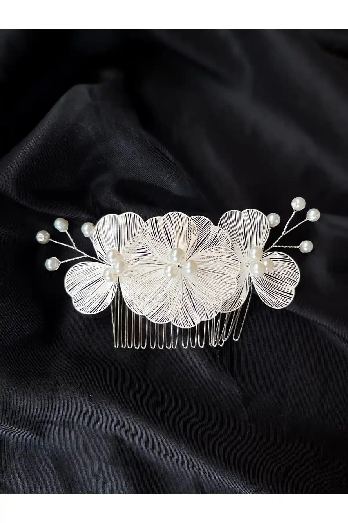 El Yapımı İnci Saç Tokası: Zarif ve Şık Tasarımlarla Günlük ve Özel Kullanım