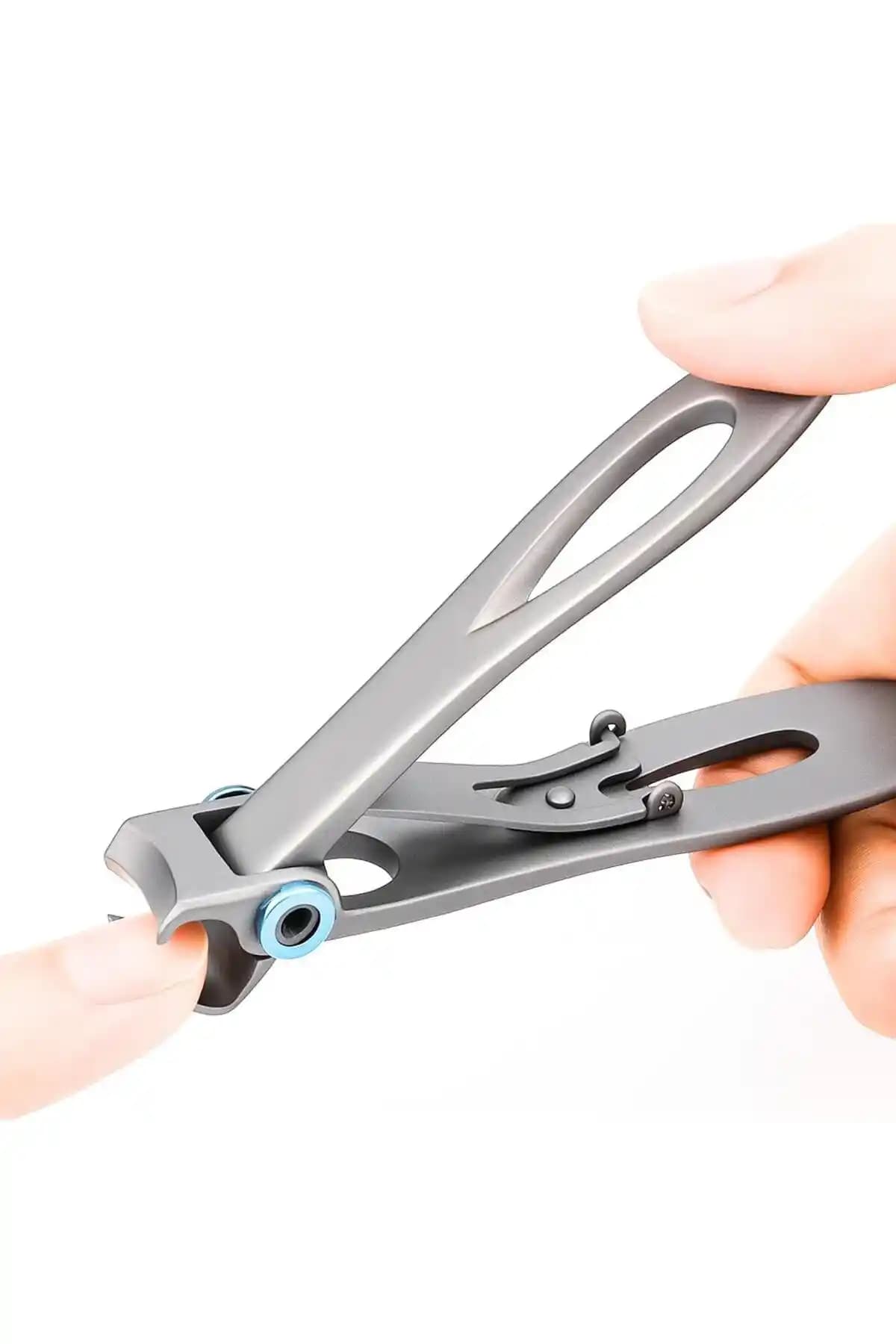 Ergonomik ve Konforlu Tırnak Makası Seçimi: Sağlıklı ve Güvenli Tırnak Bakımı İpuçları