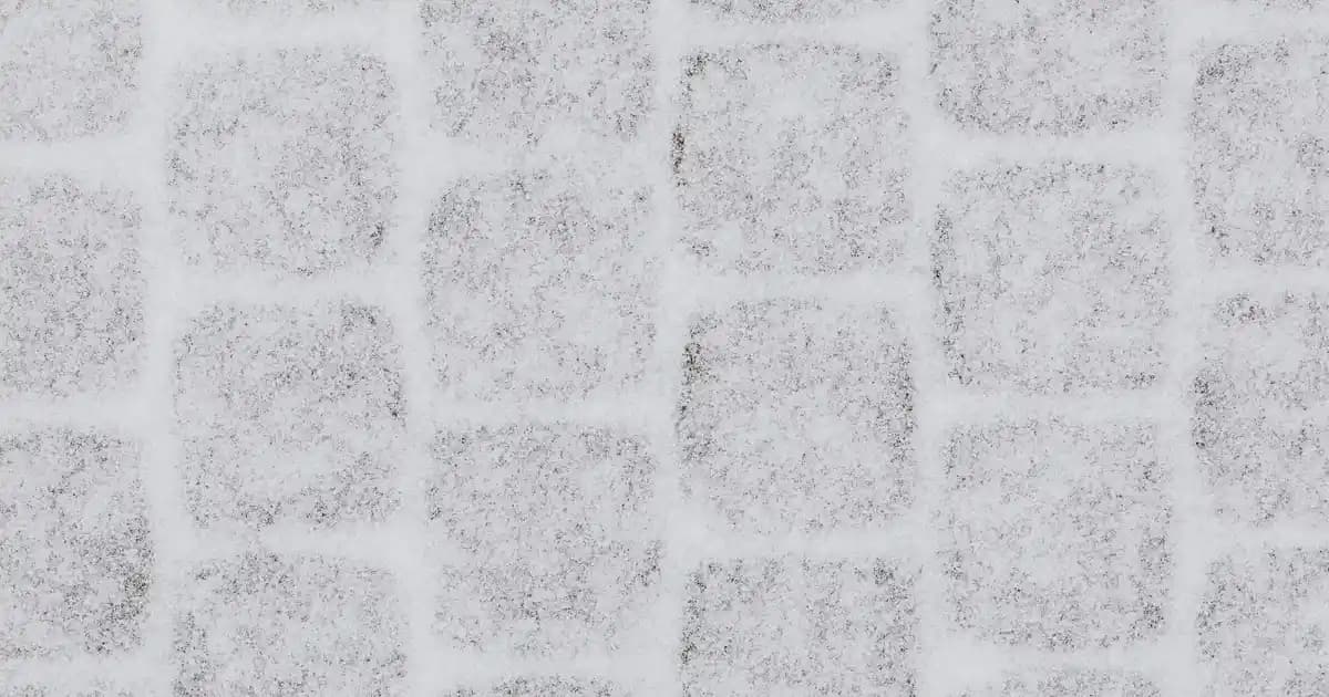 Hyaluronik Asit ile Saç Bakımında Yeni Dönem: Nem ve Parlaklık Artırıcı Etkiler