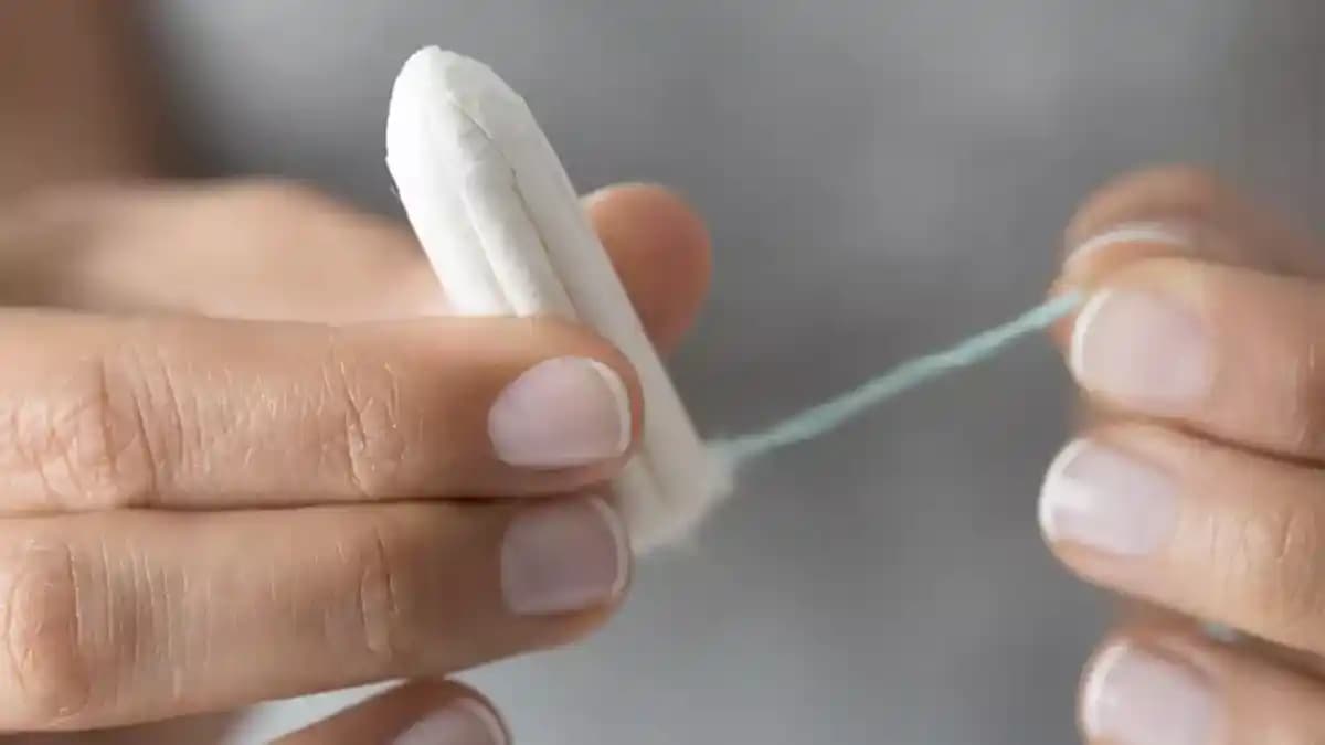 Kadınlar İçin Tampon Kullanımı: Güvenlik, Kullanım İpuçları ve Temel Bilgiler