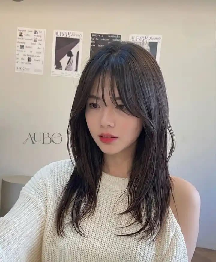 Kore Saç Stilleri ve Bakım Trendleri: Sağlıklı ve Şık Görünüm İçin Güncel İpuçları