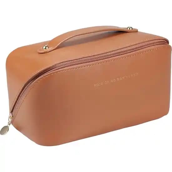 Makyaj Çantası Modelleri ve Özellikleri: İşlevsellik ve Estetiğin Birleşimi