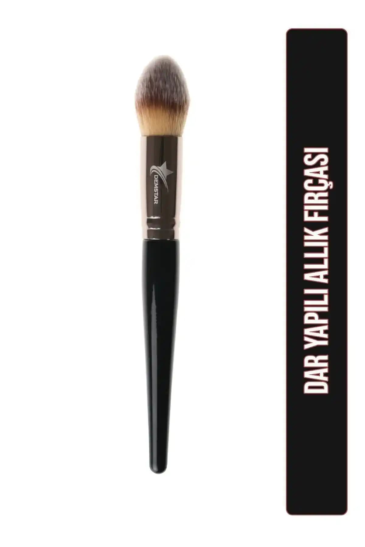 Makyaj Kalitesini Artıran Fırçalar: Doğru Seçim ve Bakım İpuçları