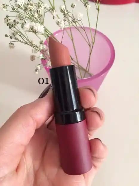 Mat Rujların Özellikleri ve Kullanıcı Deneyimleri Üzerine Detaylı İnceleme