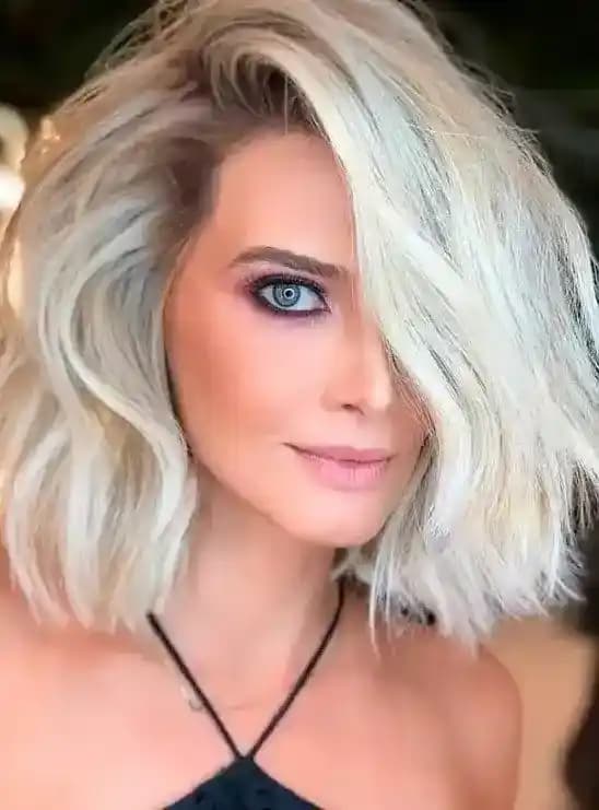 Platin Saç Rengi Elde Etme Yöntemleri ve Bakım İpuçları