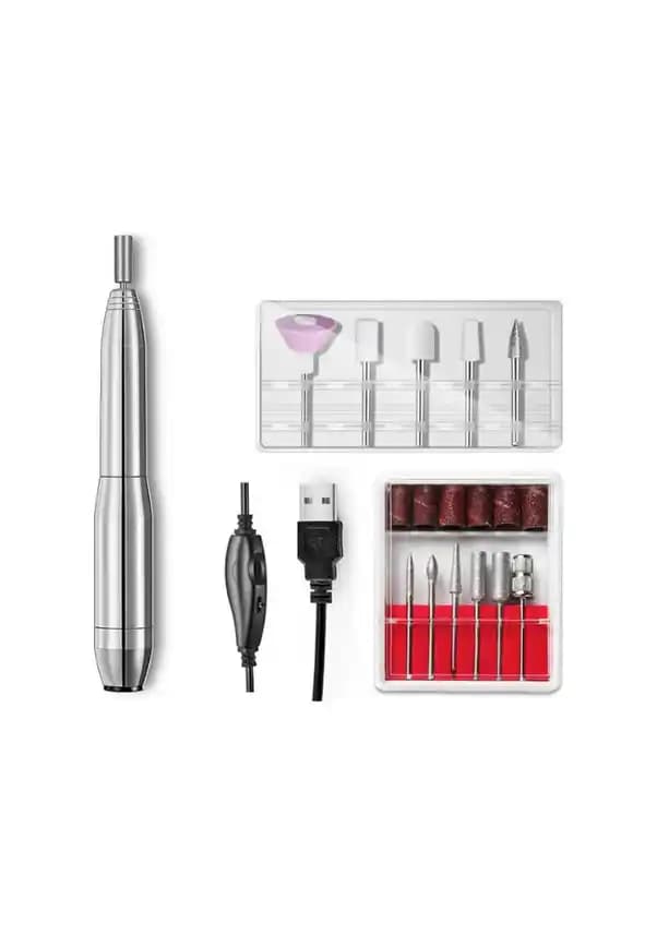 Profesyonel ve Ev Kullanımı İçin Uygun Tırnak Bakım Setleri Rehberi