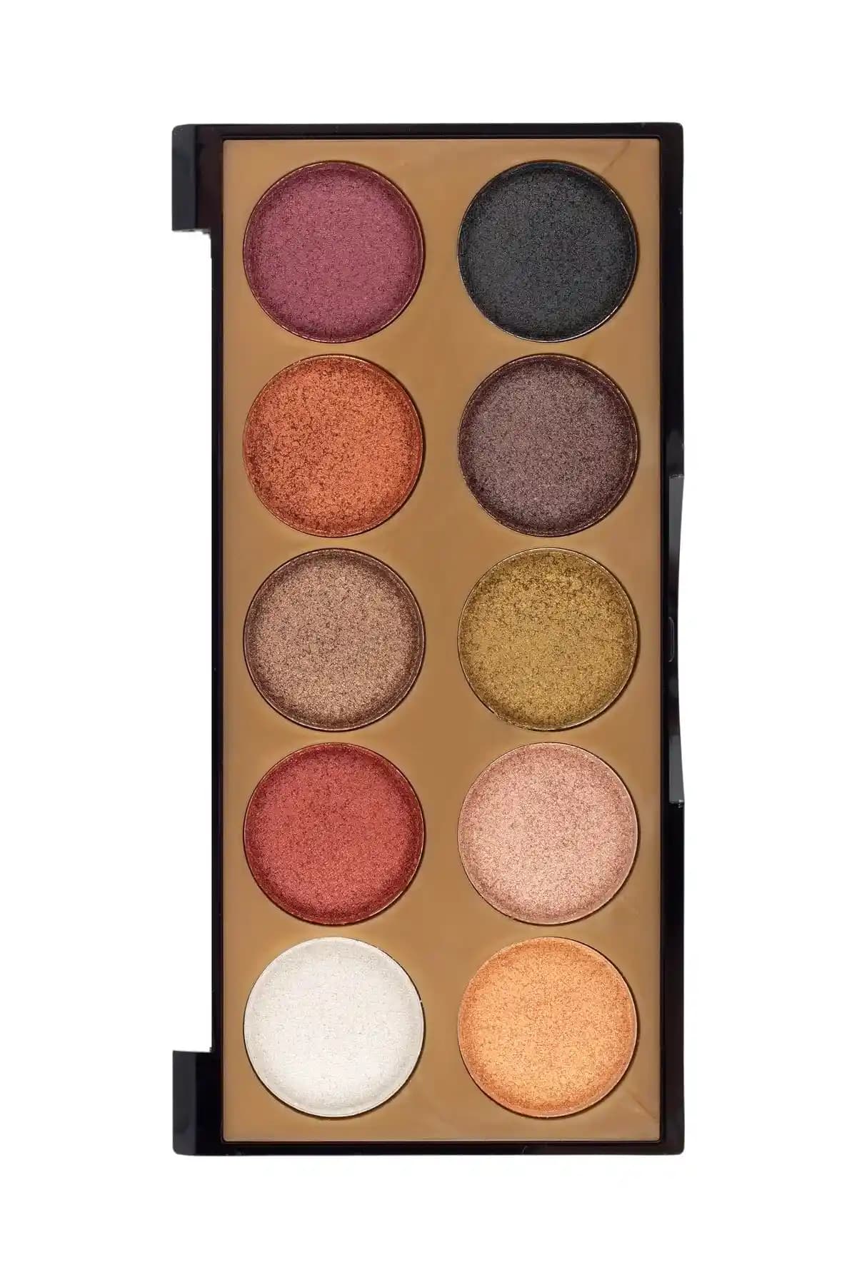 Renkli Göz Farı Seçenekleri ve Kozmetik Dünyasında Renklerin Gücü