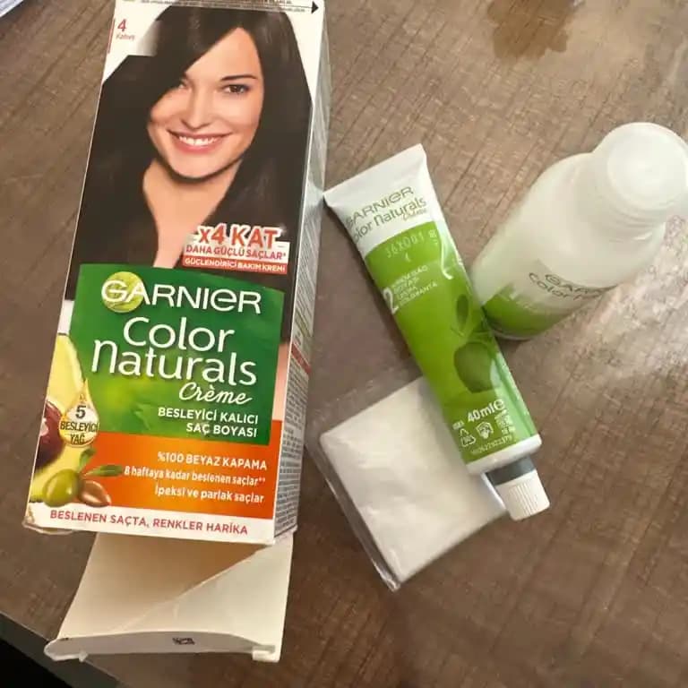 Saç Boyası Kutularında Son Kullanma Tarihi ve Güvenli Kullanım İpuçları