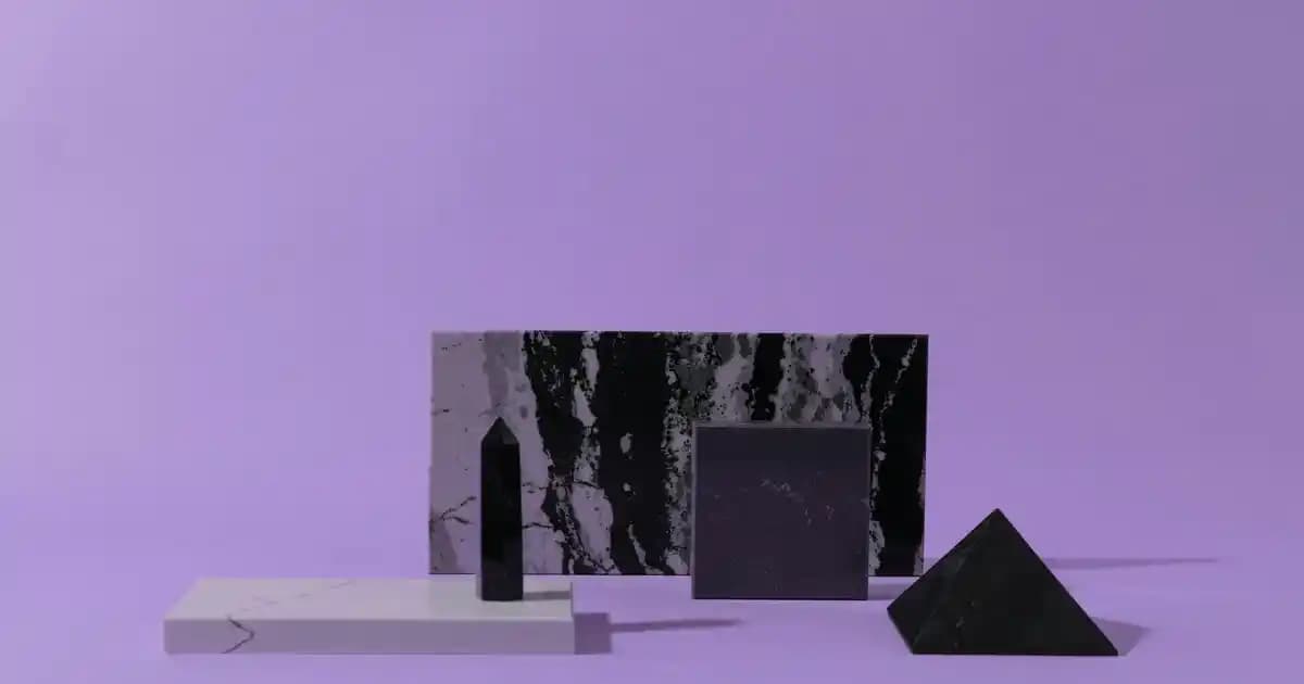 Seyahatlerde Kullanılan Kozmetik Çantaları: Pratik ve Fonksiyonel Seçenekler