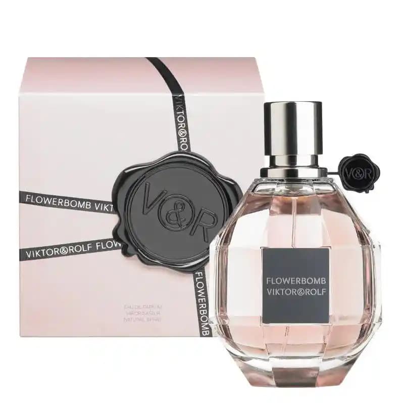 Viktor Rolf Flowerbomb EDP Parfümü: Çiçeksi ve Kalıcı Koku Profili