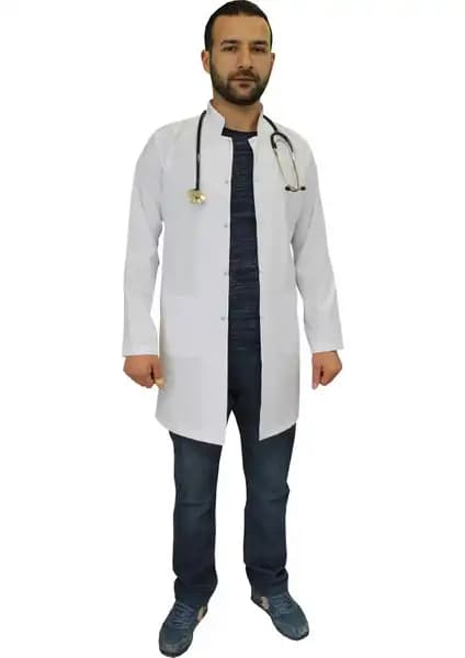 Safa Forma ve Vayvaylı Gömlek Yaka Erkek Doktor Önlükleri Karşılaştırması 1