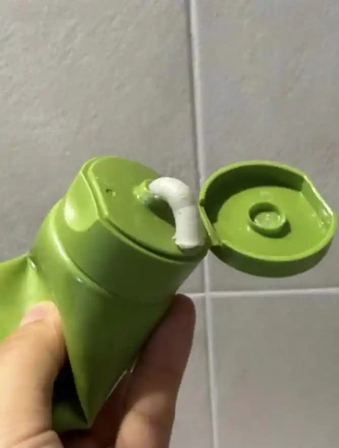 Çift Temizleme Sonrası Cilt Kuruluğunu Önlemek İçin Etkili Yöntemler ve Ürün Seçimi