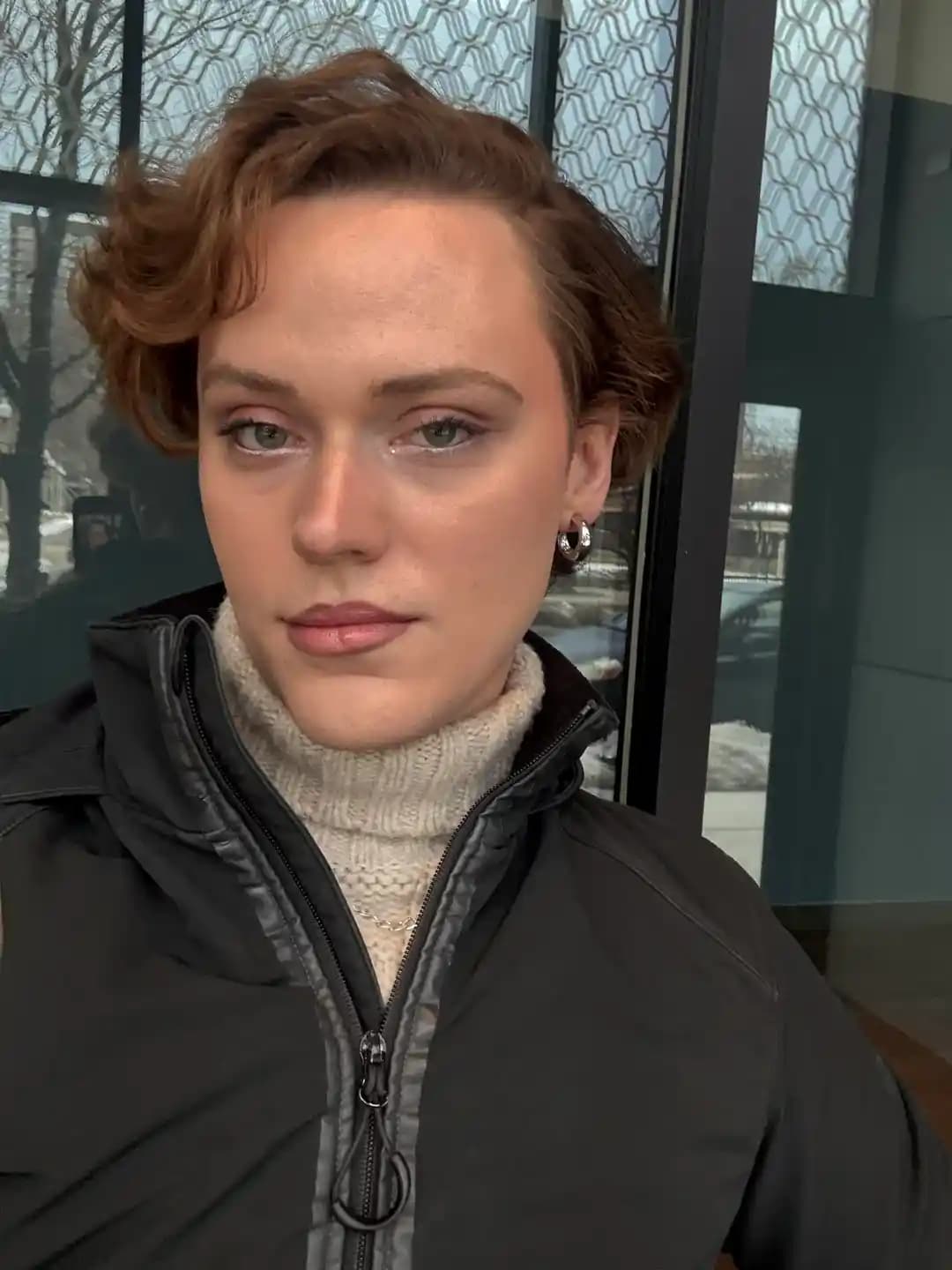 Gündelik Makyajda Doğru Ürün Seçimi ve Uygulama Teknikleriyle Doğal Görünüm