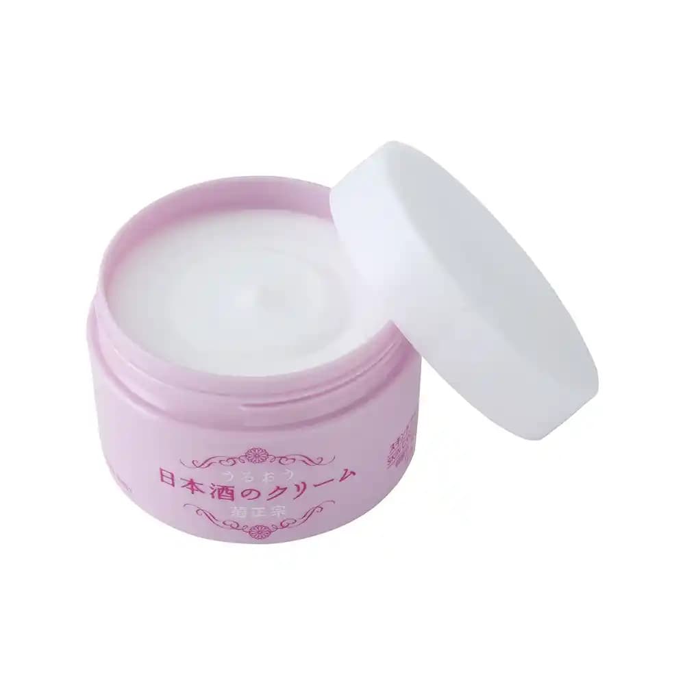 Kikumasamune Ürünleri: Nemlendirme ve Hiperpigmentasyon Üzerindeki Etkileri