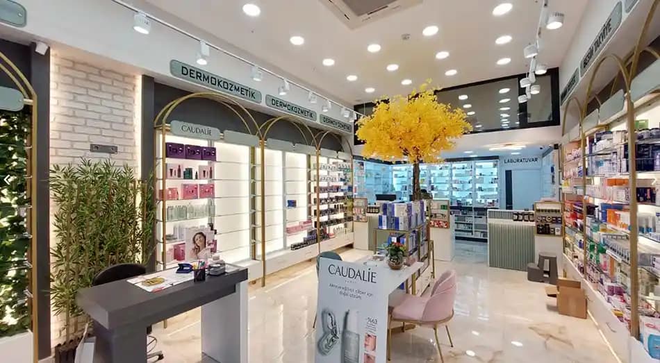Kore'de Eczane ve Drugstore'larda K-Beauty Markaları ile Basit Cilt Bakımı Ürünleri